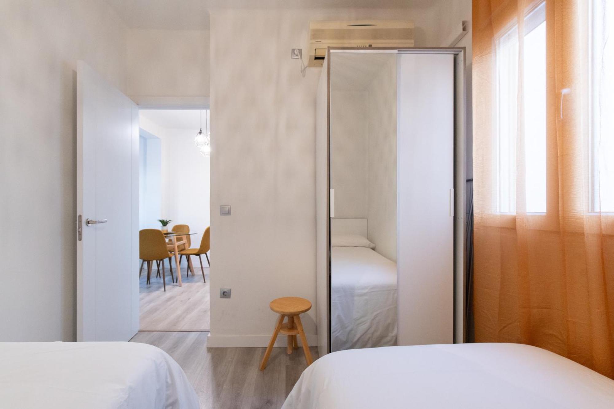 Apartamento Triana Habitame Inmobiliaria Seville Ngoại thất bức ảnh