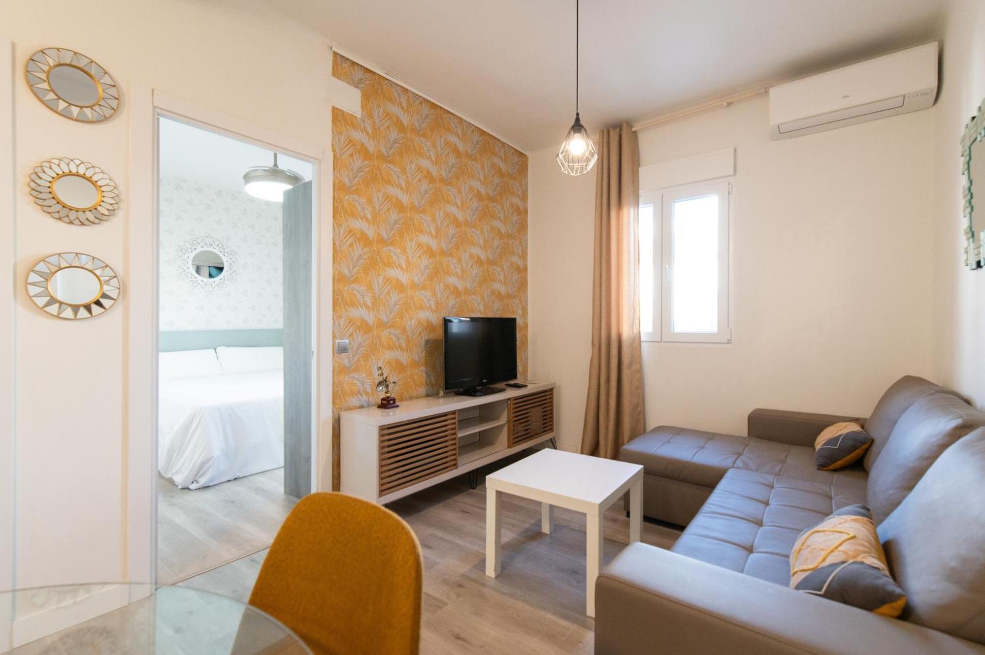 Apartamento Triana Habitame Inmobiliaria Seville Ngoại thất bức ảnh