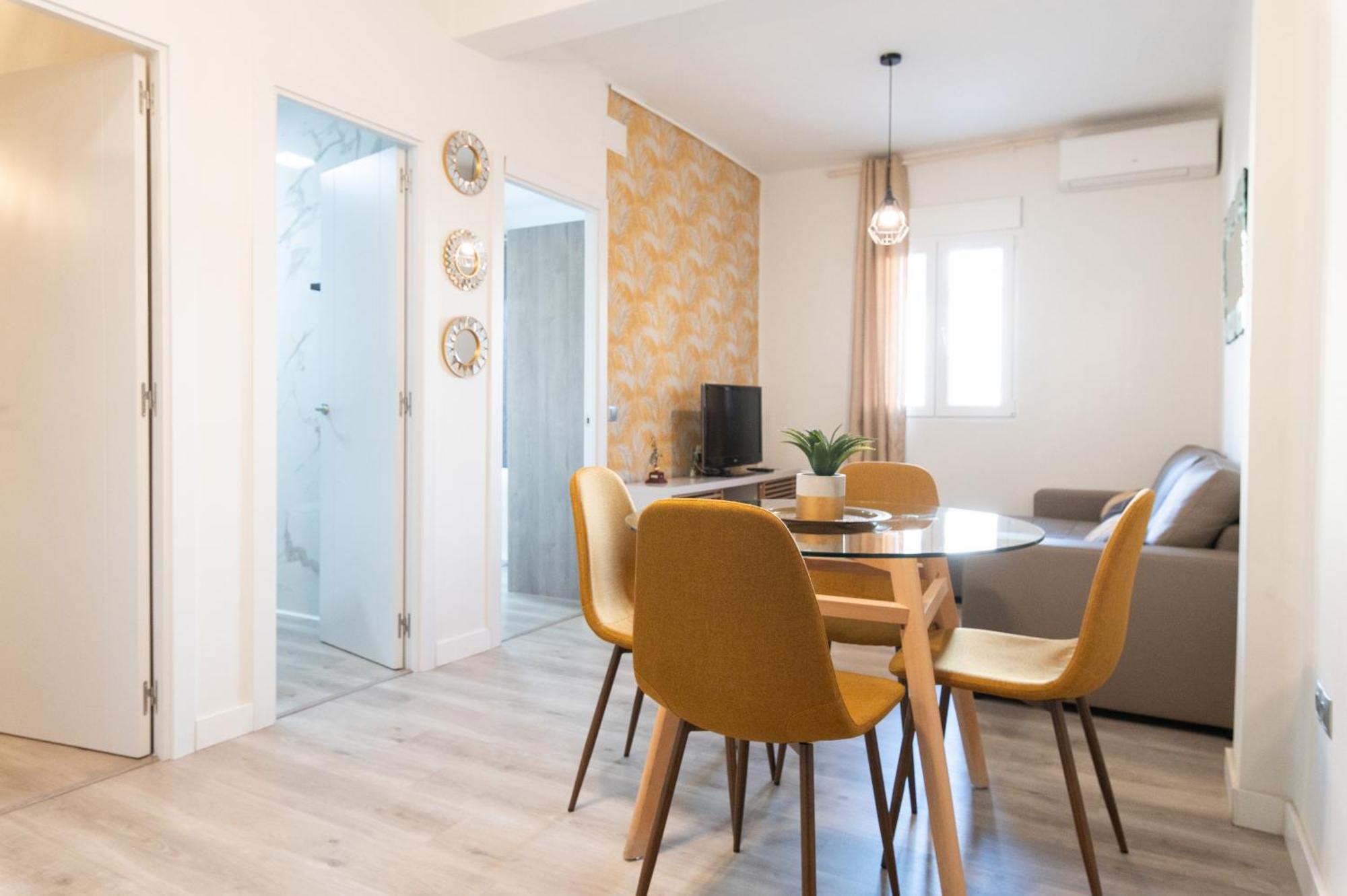Apartamento Triana Habitame Inmobiliaria Seville Ngoại thất bức ảnh